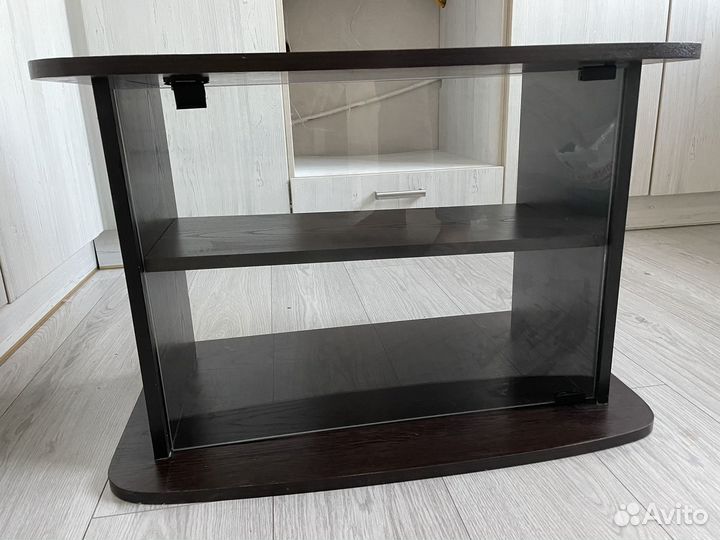 Тумба под телевизор