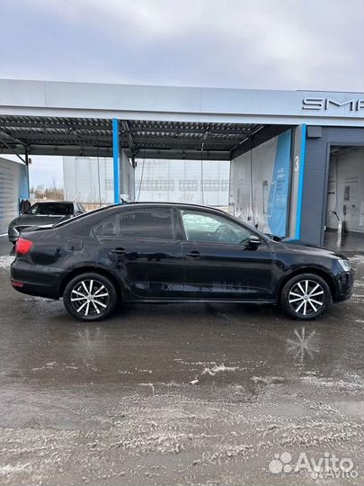 Volkswagen Jetta 1.6 AT, 2013, 300 000 км