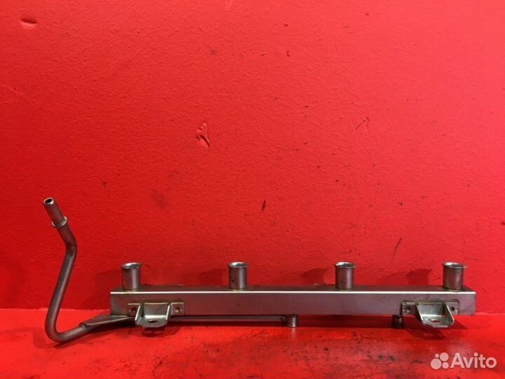 Топливная рампа Bmw 3 E90 N46B20B 2008