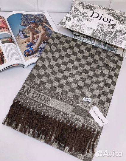 Палантин Dior Новый