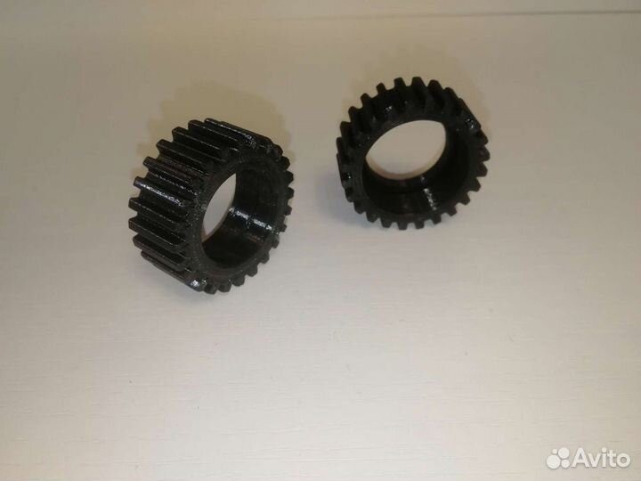 Шестерни (цена за 2) спинки Chopper, Bentley и т.д