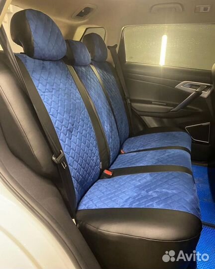 Автомобильные чехлы на Geely Atlas I (2016+)