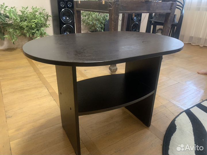 Журнальный столик бу