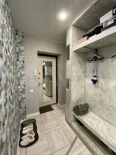 2-к. квартира, 60,2 м², 2/5 эт.