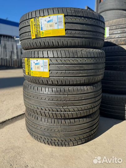 Charmhoo Sports T1 245/45 R19 102W