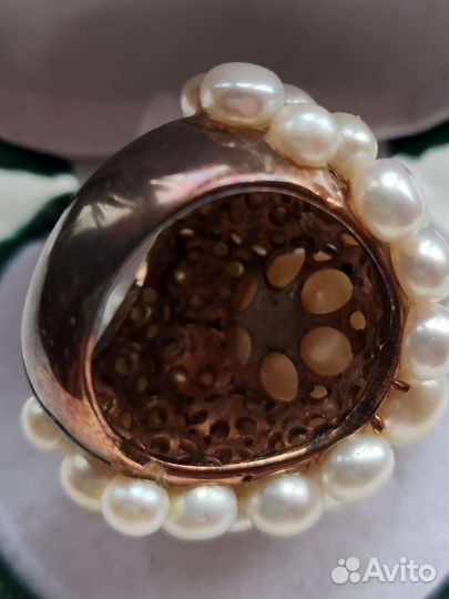 Кольцо с жемчугом