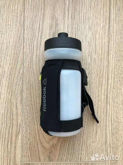 Спортивная бутылка для воды Reebok