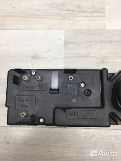 Компрессор центрального замка Mercedes W208