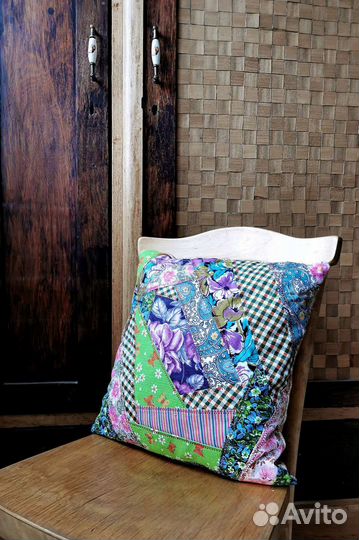 Декоративная подушка