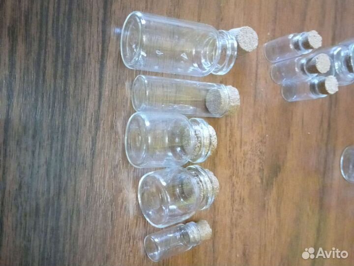 Стеклянные бутылочки с пробкой для хм