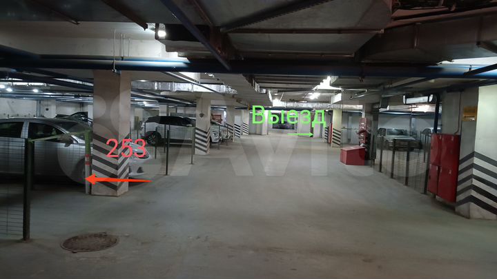 Машиноместо, 14 м²