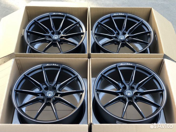Кованые диски Anvil Wheels R21 на Porsche Macan