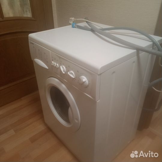 Стиральная машина indesit