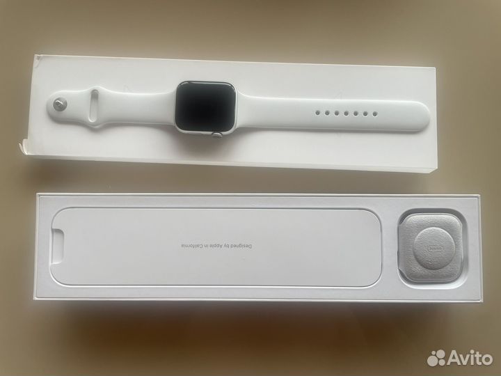 Часы apple watch 4 44 mm