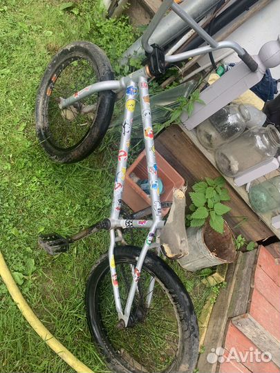 Трюковой велосипед bmx