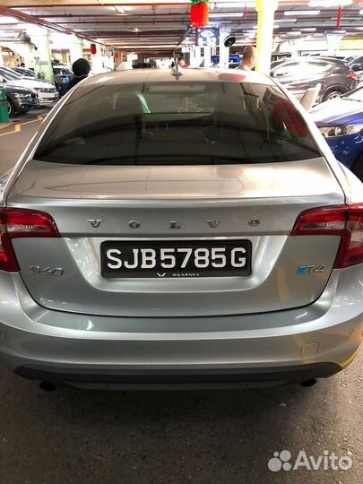 В разборе Volvo S60 (Y20) 2013г. 1,6л. 180 л/с