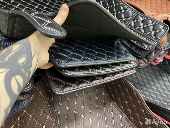 Автомобильные коврики из экокожи 3d