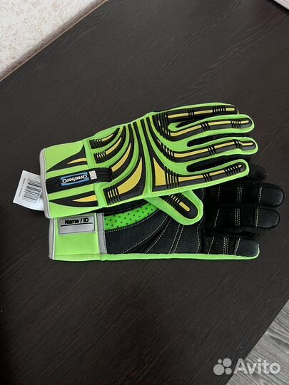 Противоударные перчатки