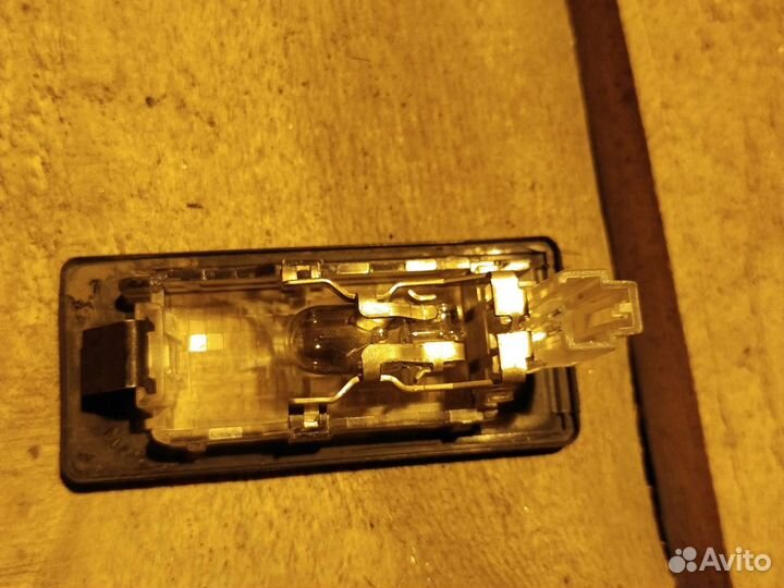 Фонарь подсветки номера Skoda OctaviaA7-5N0943021A