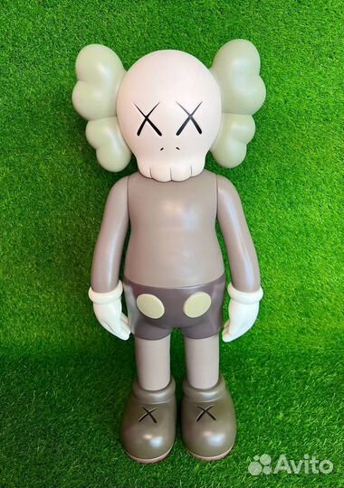 Kaws 70 см База
