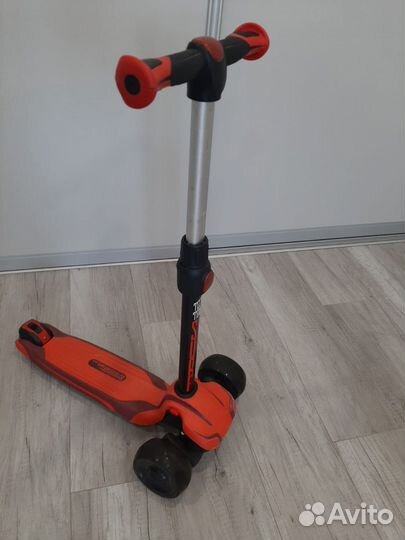 Самокат детский трехколесный