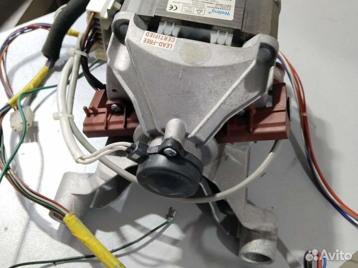 Двигататель стиральной машины