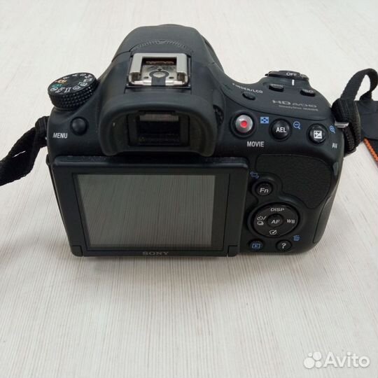 Зеркальный фотоаппарат Sony SLT-A58