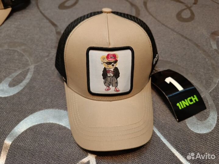 Кепка бейсболка с принтом сетка