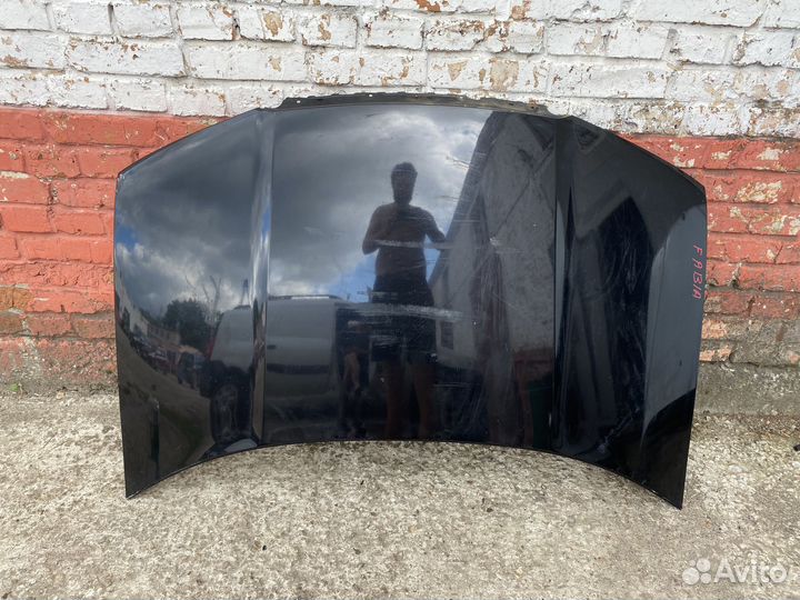 Капот черный Skoda Fabia 1