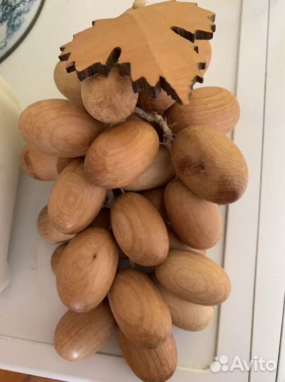 Ветка винограда из сандала