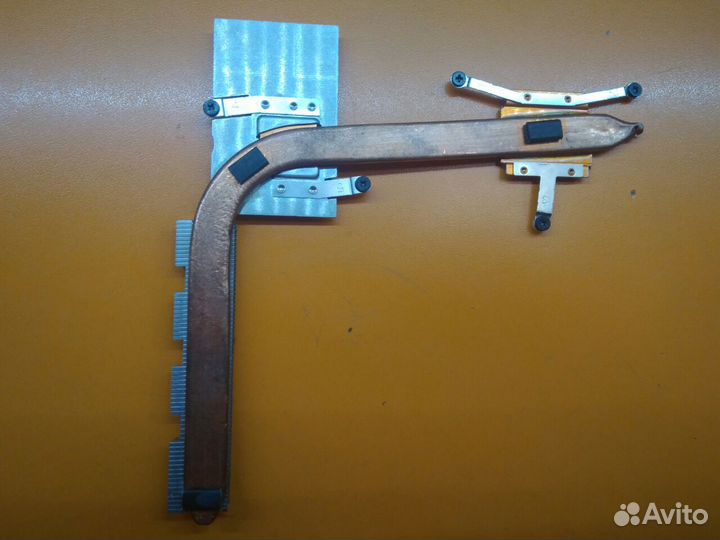 Радиатор Lenovo 320-15AST AT1560010W0