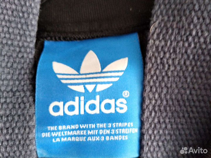 Бомбер от Adidas