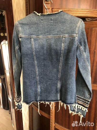 Джинсовая куртка