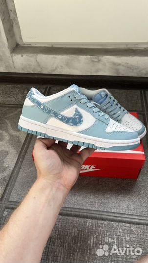 Кроссовки Nike Dunk Low wmns 