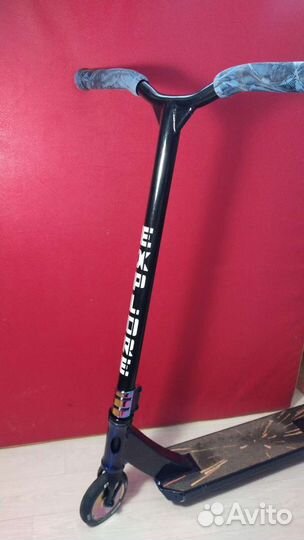 Трюковой самокат