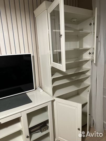 Стенка белая IKEA / шкаф, буфет, тумба