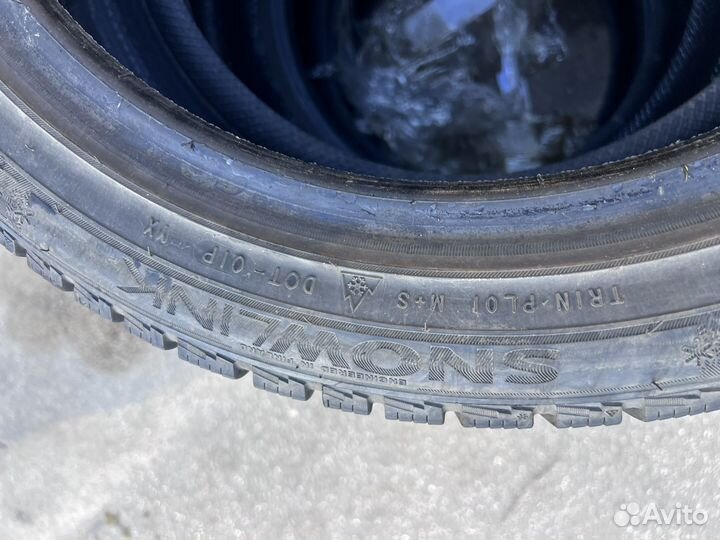 Triangle Snow-LL01 235/45 R18 105R