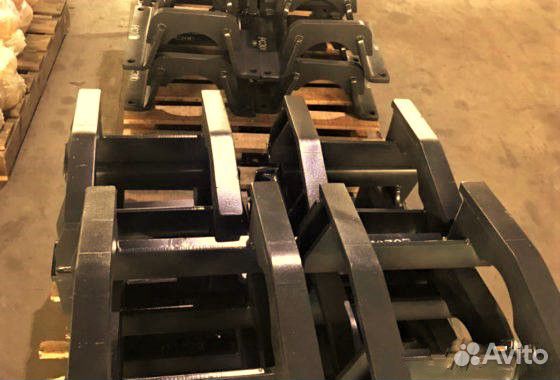 Защита (направляющая) катка CAT330DL