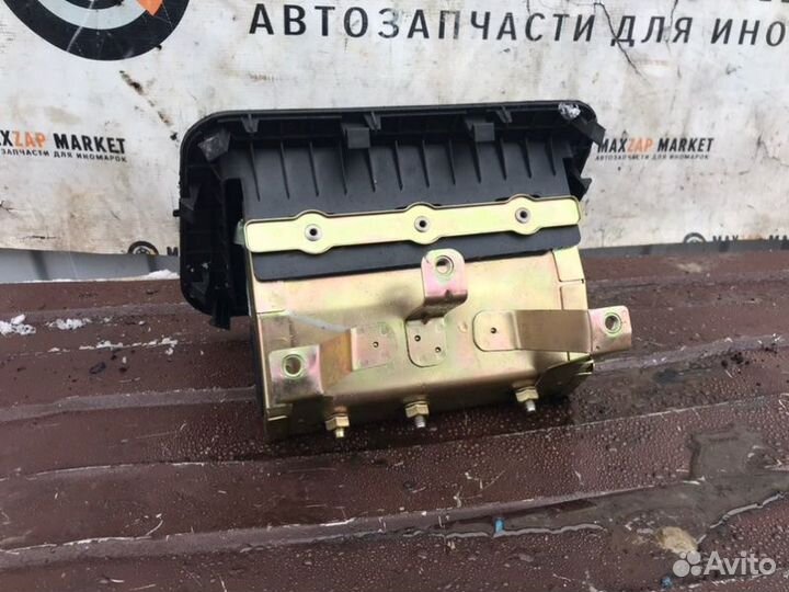 Подушка безопасности в торпедо Geely Vision 2008