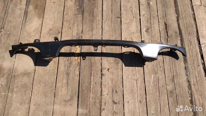 Накладка телевизора Toyota Corolla