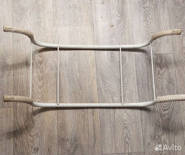 Сиденье для ванны