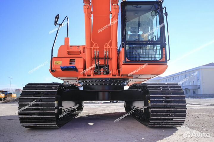 Гусеничный экскаватор Lonking CDM6205, 2023