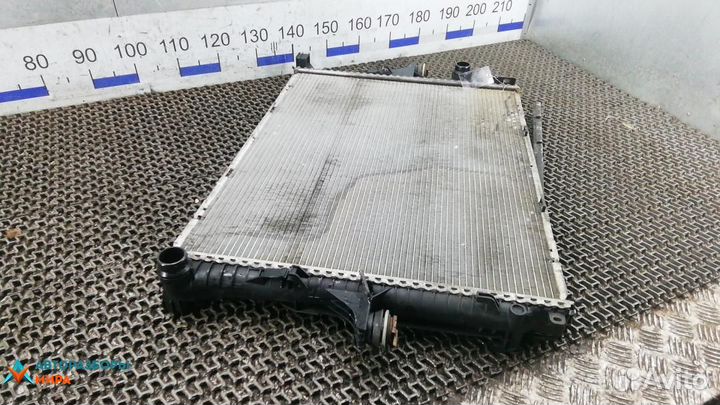 Радиатор (основной) Volkswagen Touareg 2004