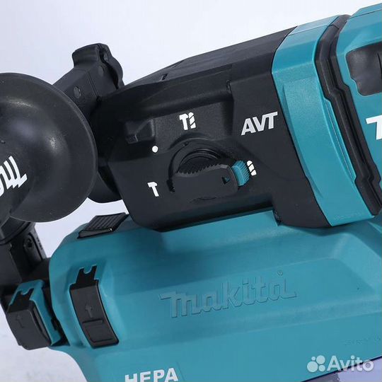 Перфоратор Makita DHR 182Z + DX05