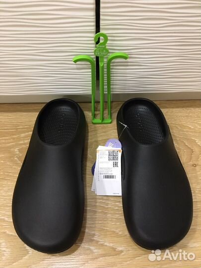 Сабо Crocs Mellow recovery clog