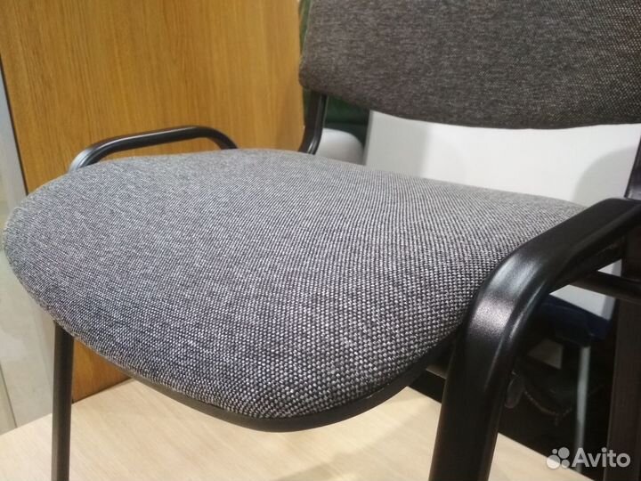 Стул для посетителей Изо (ткань). Новый