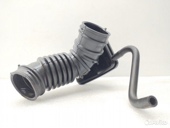 Резонатор воздушного фильтра Mitsubishi Outlander