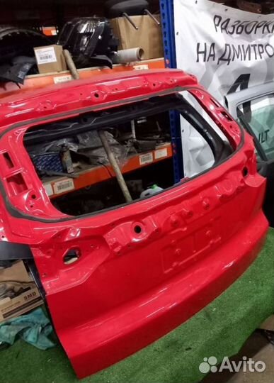 Крышка дверь багажника geely atlas pro