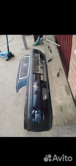 Бампер передний Volvo V70 2001-2004