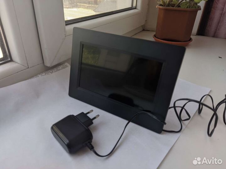 Цифровая фоторамка digma 7